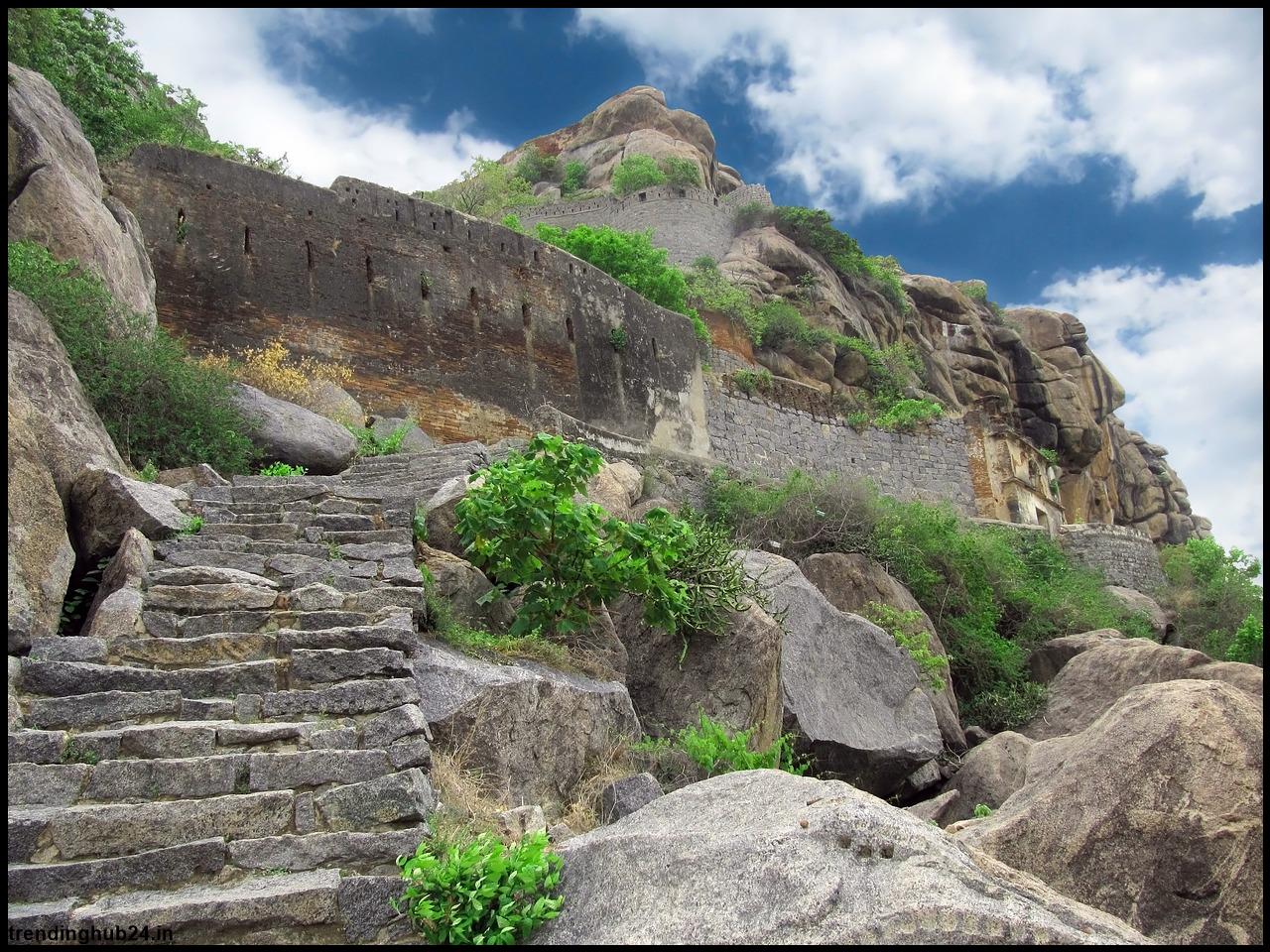 Exploring And Enjoy the Beauty Of Fort Kailasgad.jpg